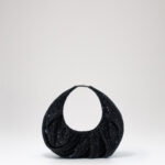 YENNEFER - James Bond