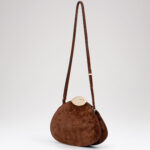 BELLE DE JOUR - Kissing In The Street