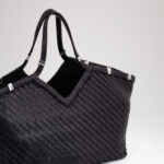 USHA LA GRANDE - Nightly