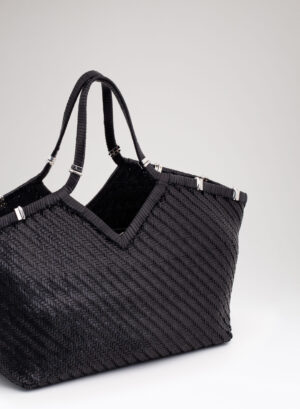 USHA LA GRANDE - Nightly